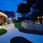 Charles Cabour 3*