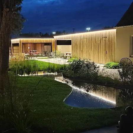 Charles Cabour 3* De Panne