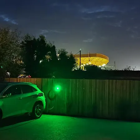 Charles Cabour Nocleg ze śniadaniem 3*