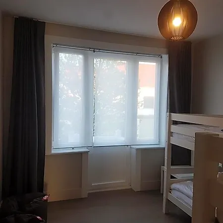 Bed & Breakfast Charles Cabour De Panne