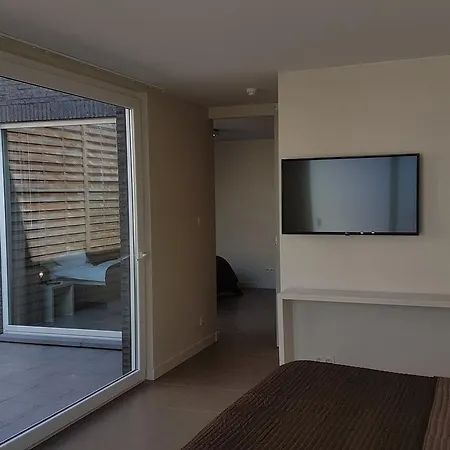 Alojamento de Acomodação e Pequeno-almoço Charles Cabour 3*