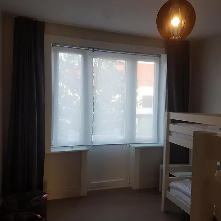 Charles Cabour Nocleg ze śniadaniem 3*