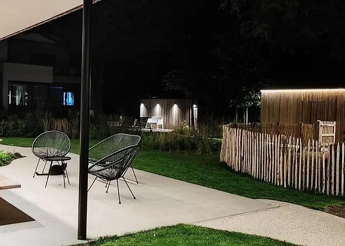 Charles Cabour 3* De Panne