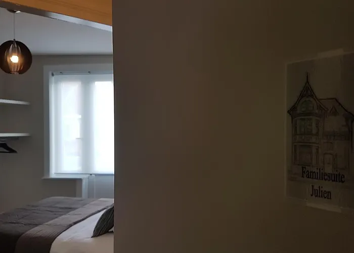 Charles Cabour 3* דה פאן