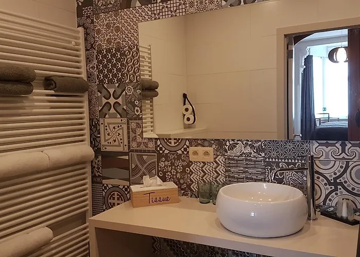 Bed & Breakfast Charles Cabour 3*